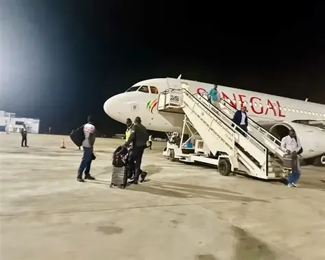 Sénégal : AIR SENEGAL MET A PIED LE PERSONNEL NAVIGANT DE LA LIGNE DAKAR–PARIS POUR SOUPÇONS DE CONVOYAGE ILLEGAL
